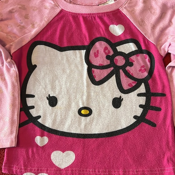 Girls HELLO KITTY PJ Top - Picture 2 of 5